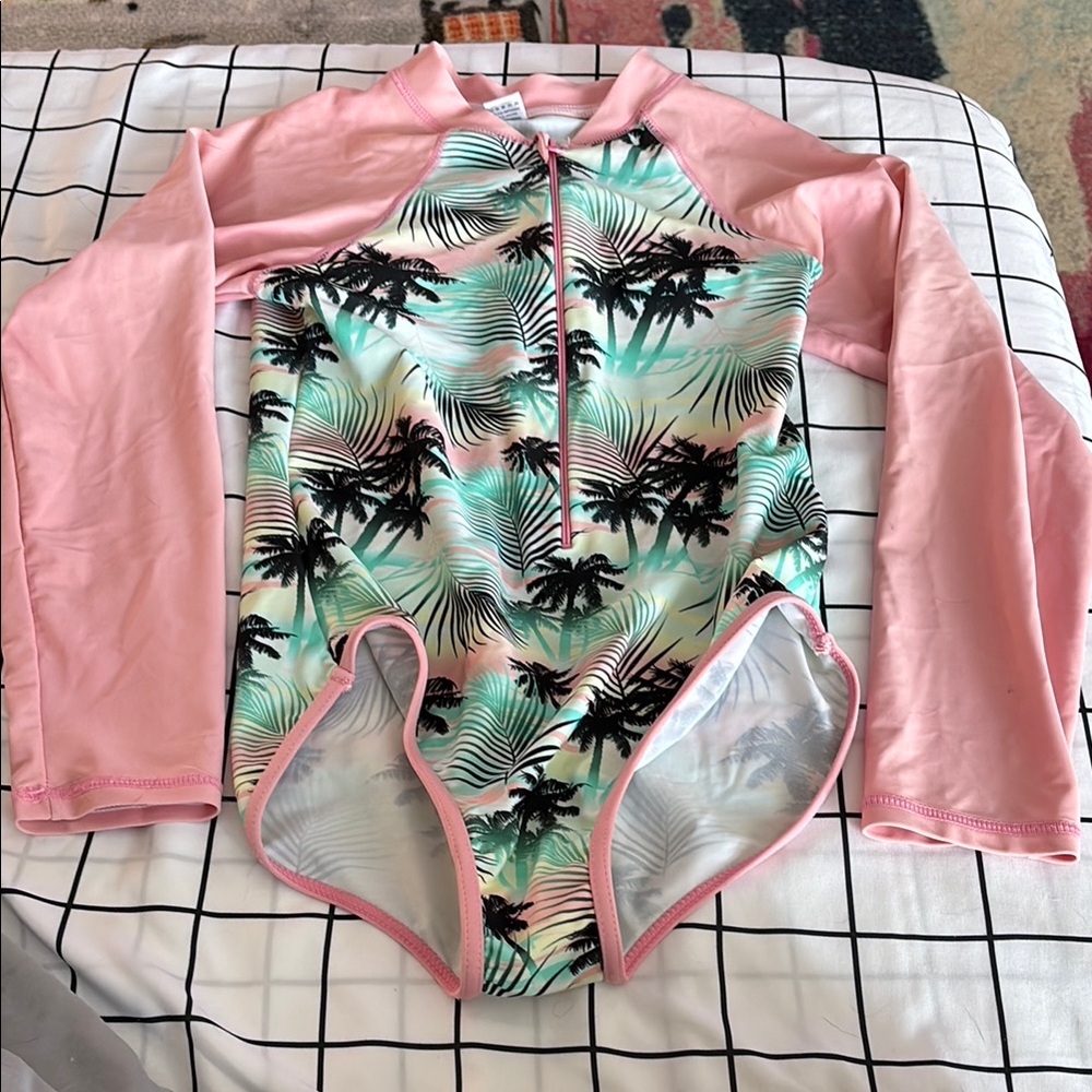 Kids Palm Tree Print Rash Guard Swimsuit - Pink and Green